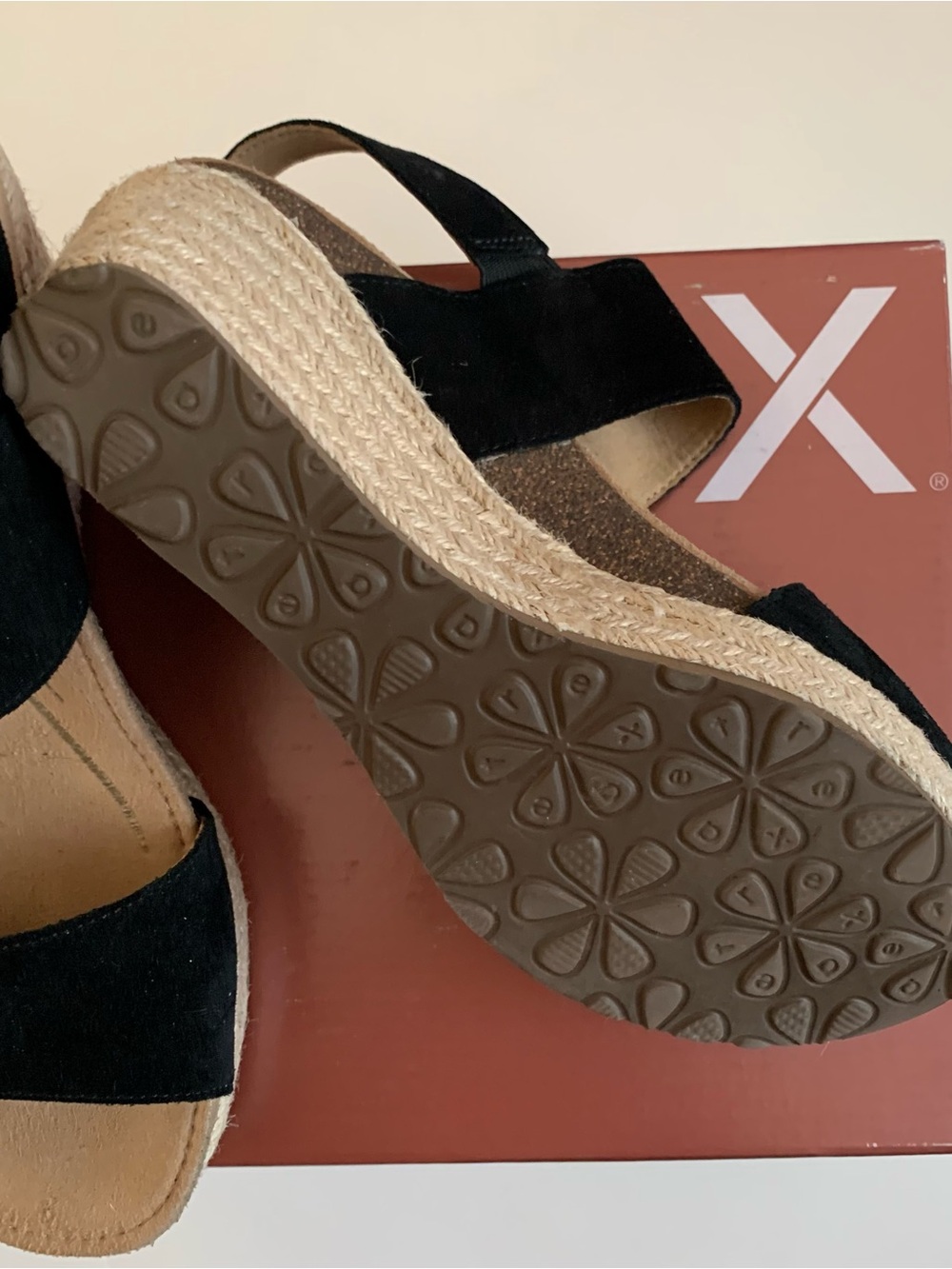 Aetrex Ashley Black Size 7 New Original Box - Picture 6 of 15